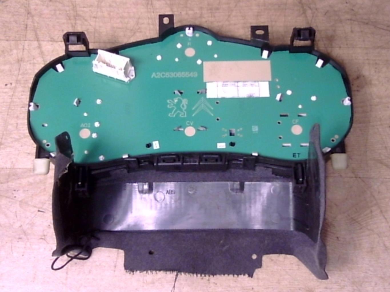 Compteur PEUGEOT 207 PHASE 1 Diesel - 1