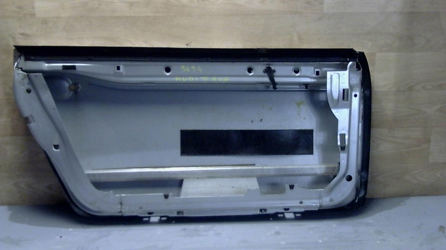 Porte avant gauche AUDI TT 1 COUPE Essence - 1