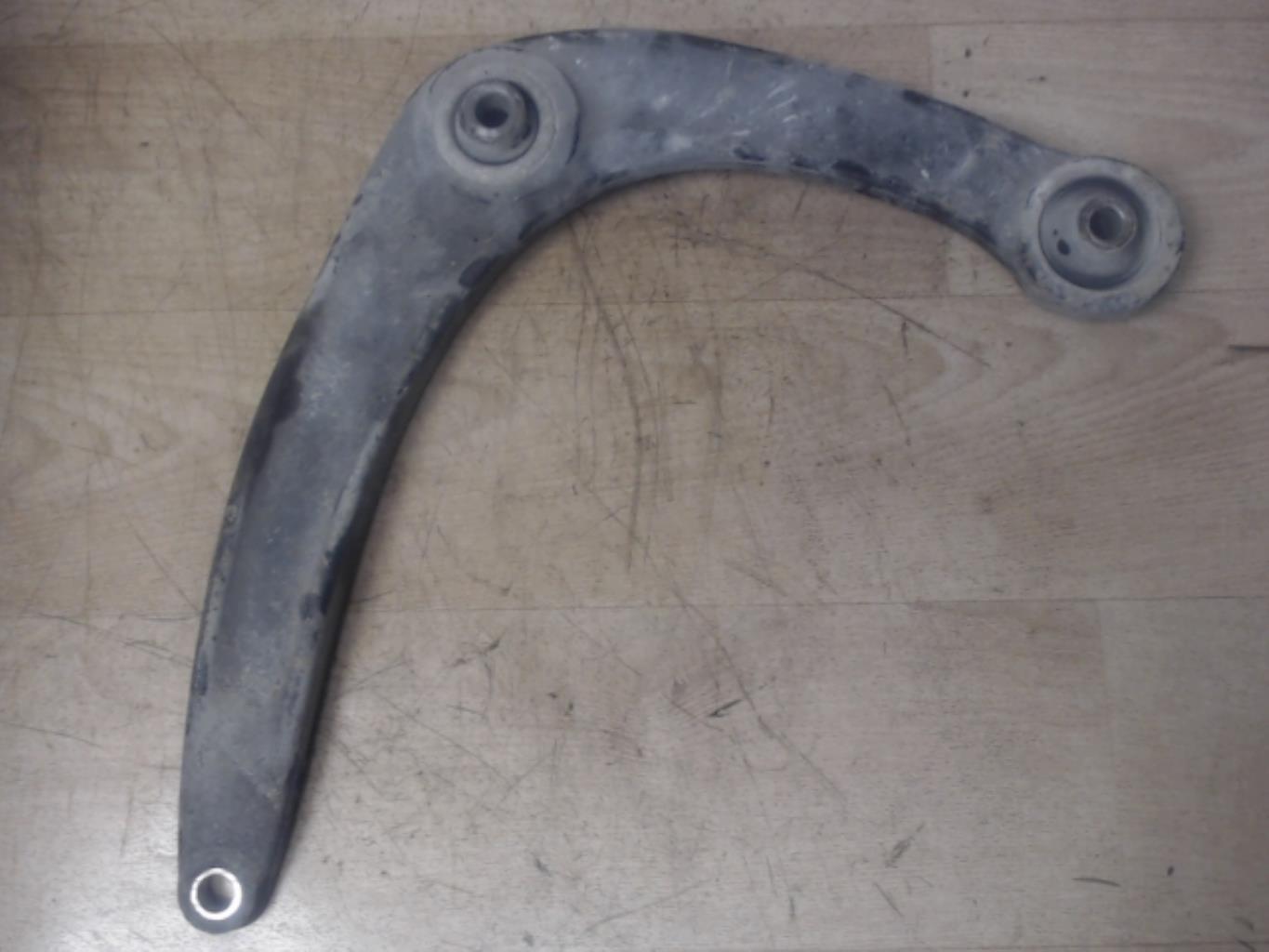 Triangle avant droit PEUGEOT 308 1 PHASE 2 Diesel - 1