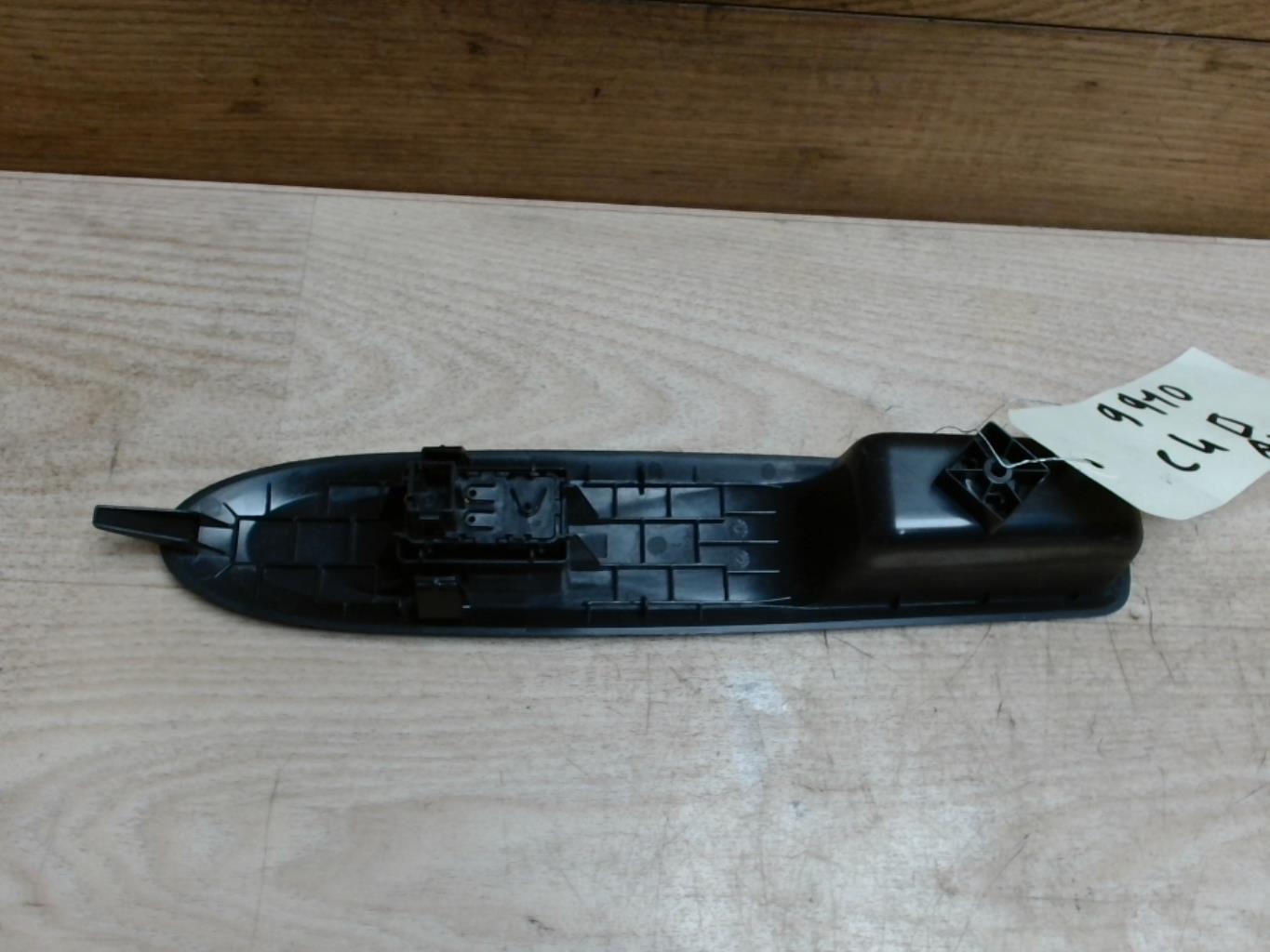 Bouton/Interrupteur CITROEN C4 2 PHASE 1 Diesel - 1