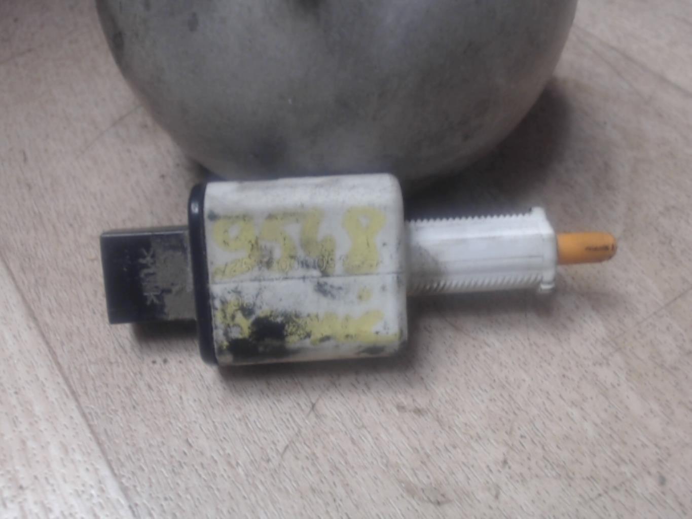 Bouton/Interrupteur RENAULT GRAND SCENIC 3 PHASE 1 Diesel - 1
