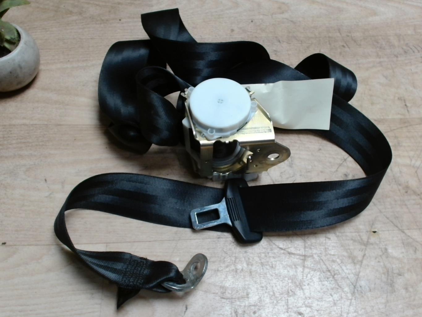 Ceinture arriere gauche AUDI A3 2 PHASE 1 Diesel - 1