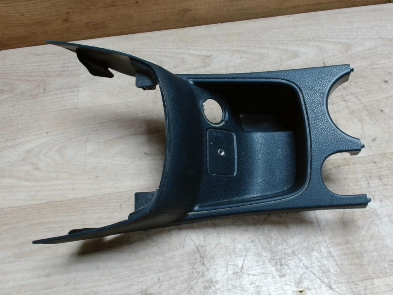 Console central (interieur plastique) FORD FIESTA 6 PHASE 1 Diesel - 1