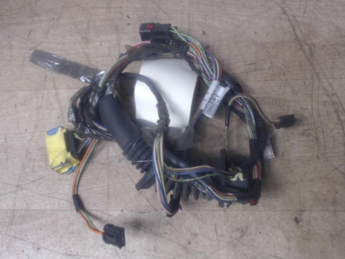Divers CITROEN C5 1 PHASE 2 BREAK Essence - 1