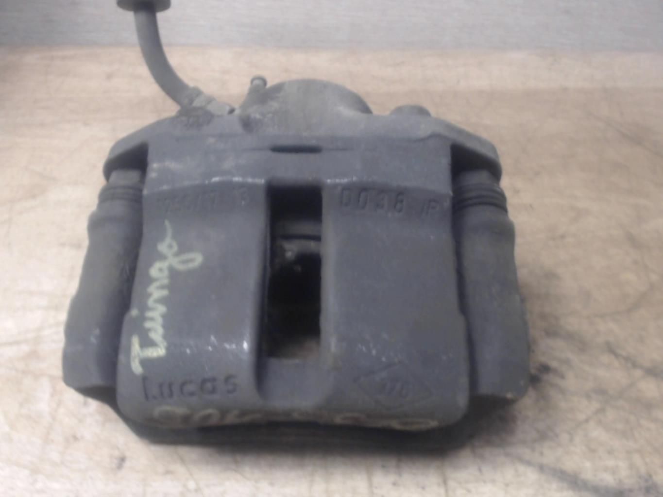 Etrier avant droit (freinage) RENAULT TWINGO 1 PHASE 3 Essence - 1
