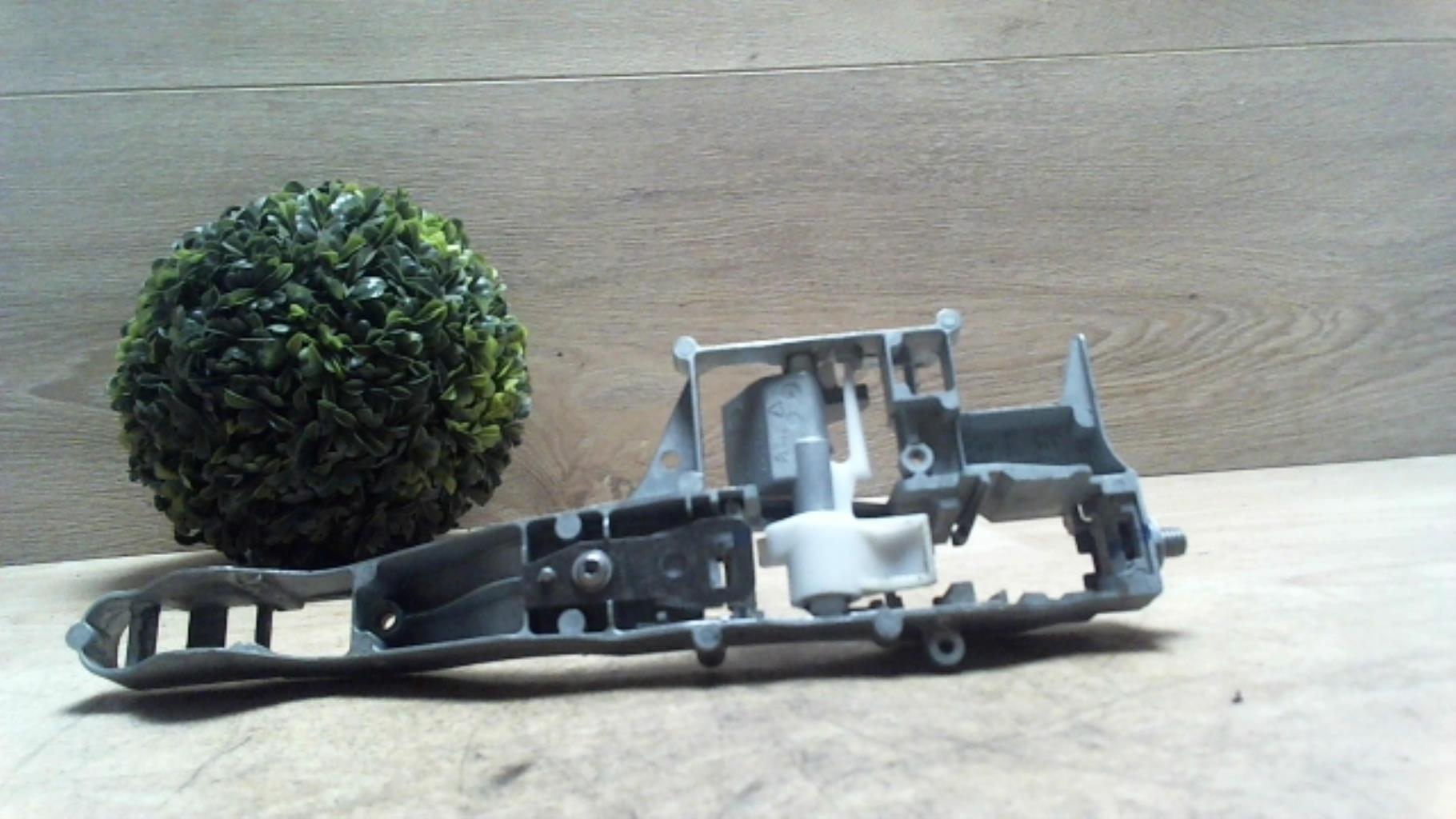 Support poignee porte avant droite CITROEN C5 2 Diesel - 1