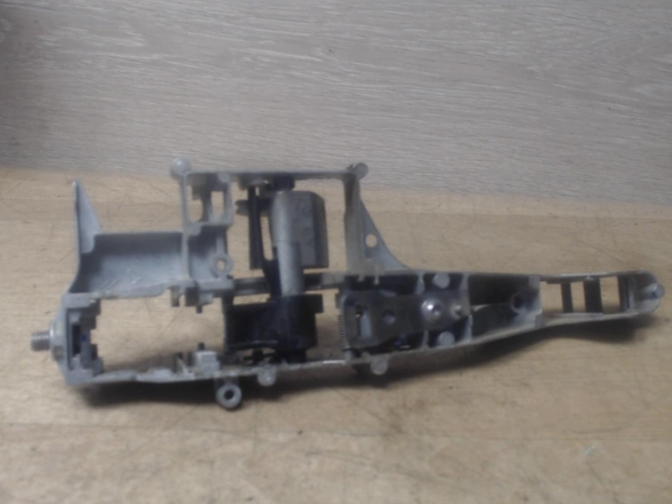 Support poignee porte avant gauche CITROEN BERLINGO 2 PHASE 2 Diesel - 1
