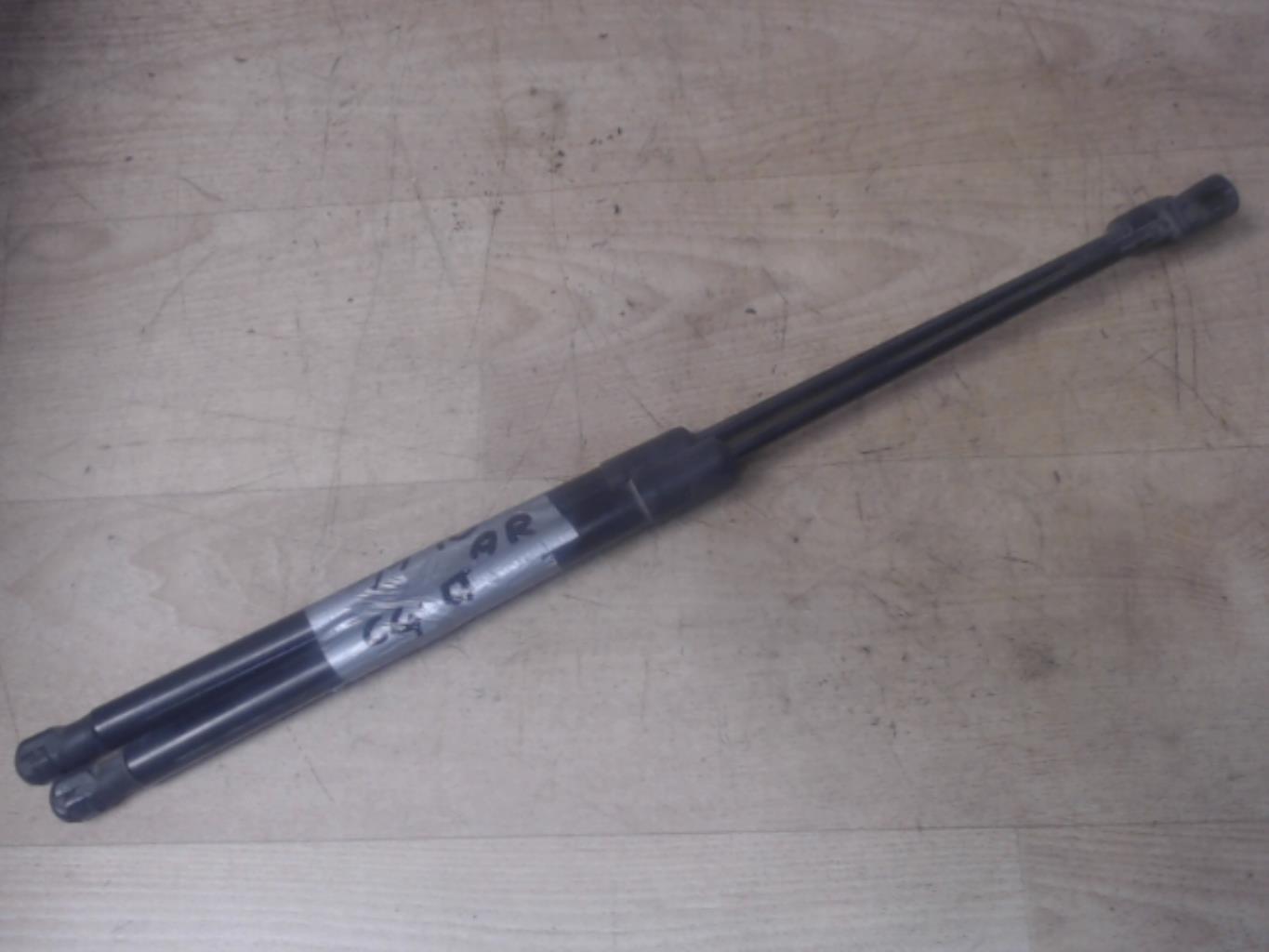 Verin de coffre CITROEN C4 2 PHASE 1 Diesel - 1