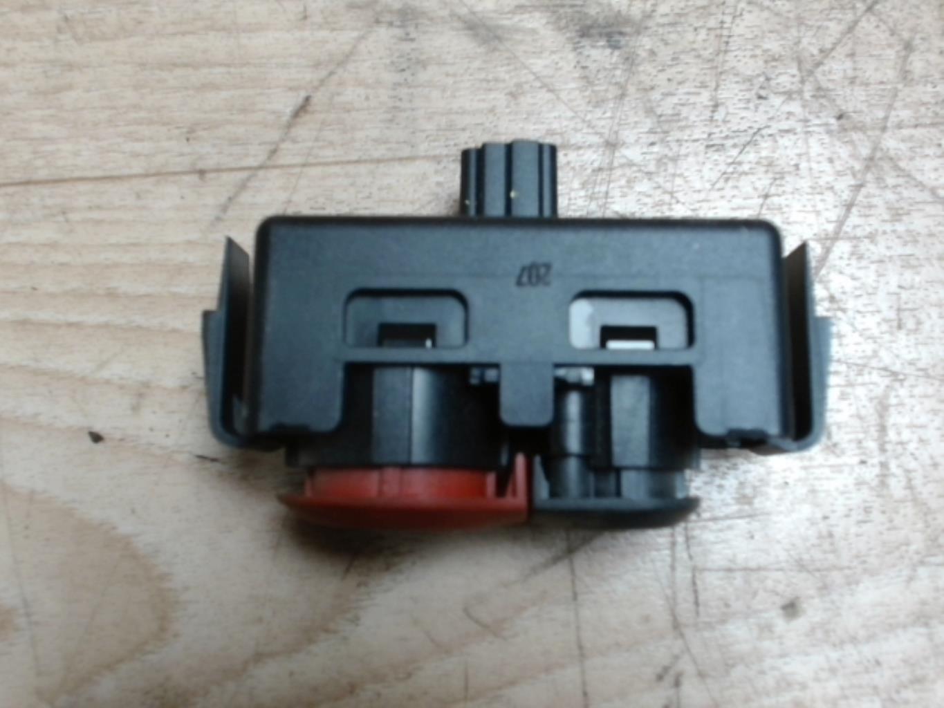 Bouton de warning RENAULT MODUS PHASE 1 Diesel - 1