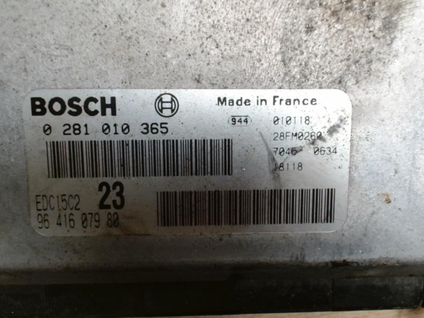 Calculateur CITROEN C5 1 PHASE 1 Diesel - 1