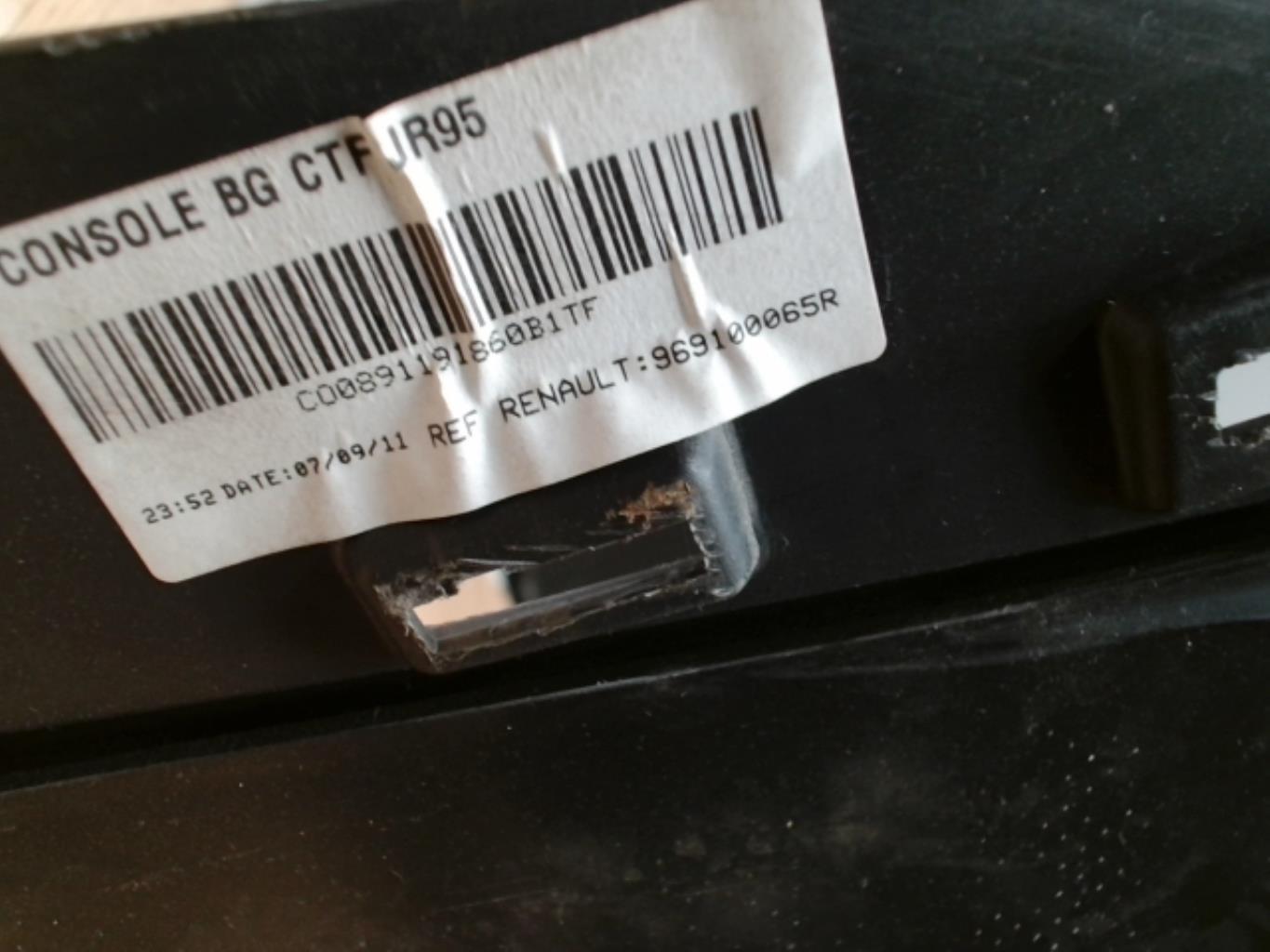 Console central (interieur plastique) RENAULT GRAND SCENIC 3 PHASE 1 Diesel - 1