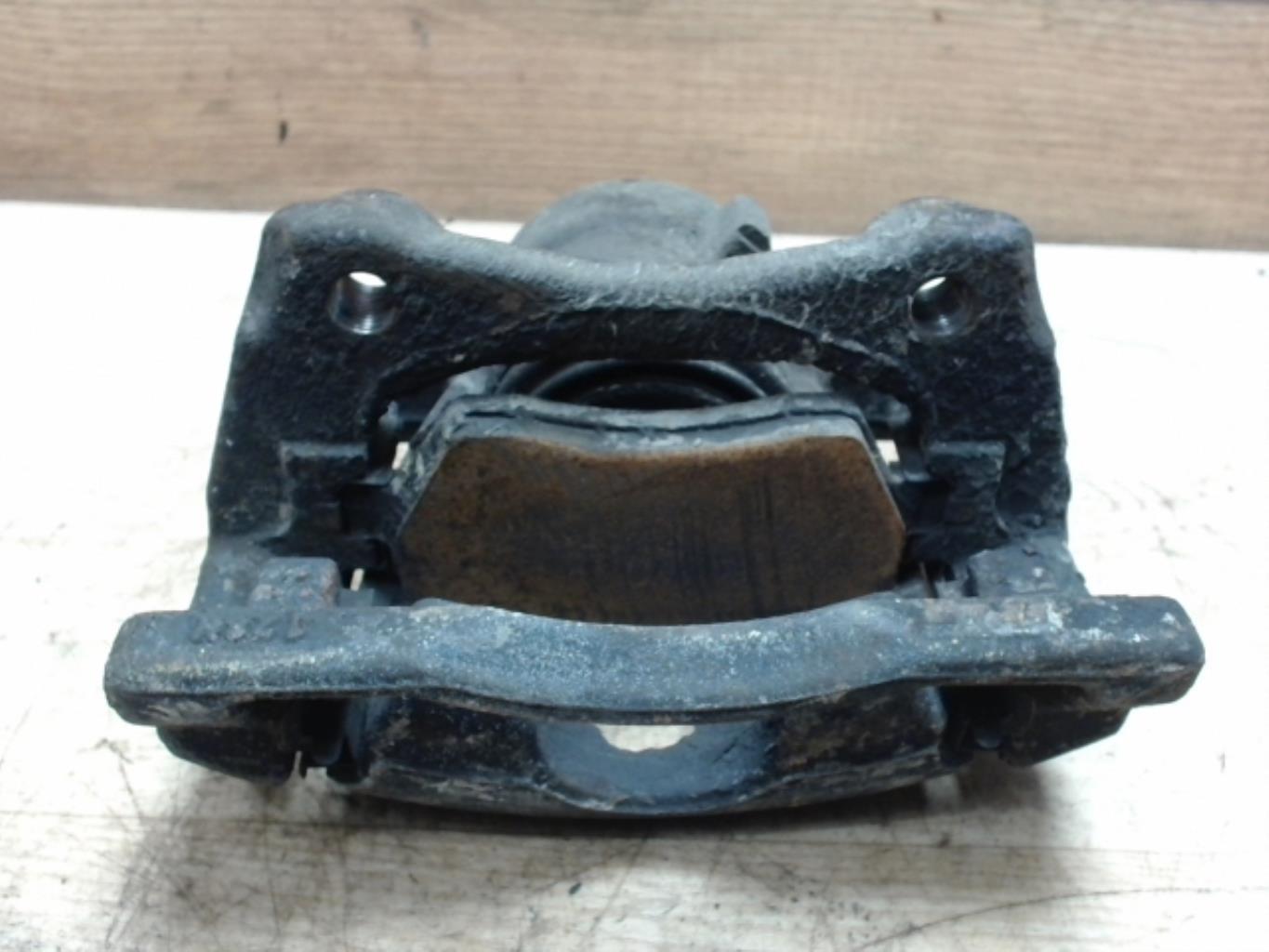 Etrier avant gauche (freinage) AUDI TT 1 COUPE Essence - 1