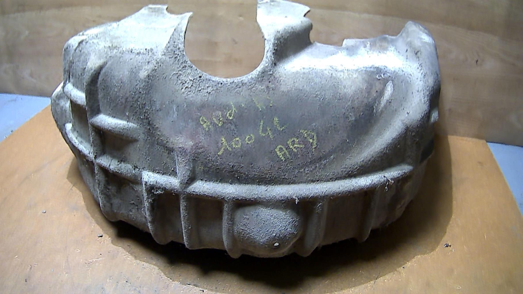 Pare boue arriere droit AUDI A3 2 PHASE 1 Diesel - 1