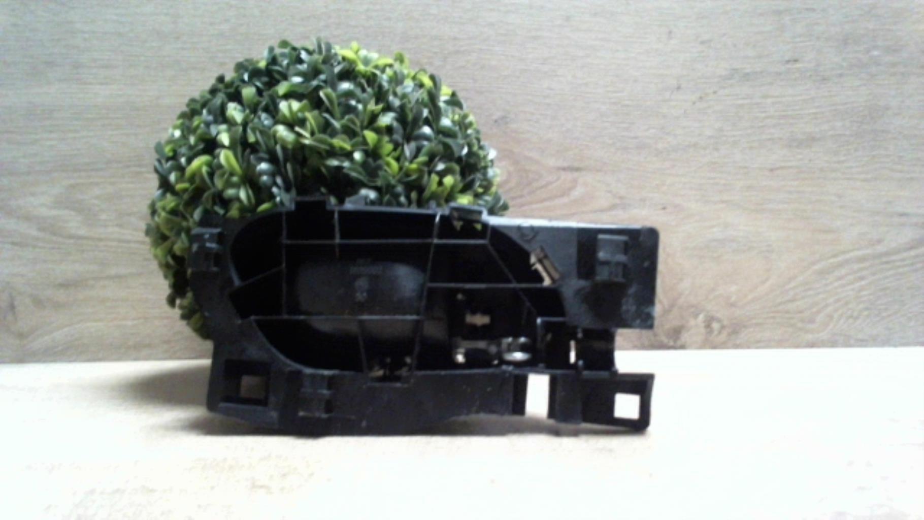 Poignee interieur arriere gauche CITROEN C3 2 PHASE 1 Diesel - 1