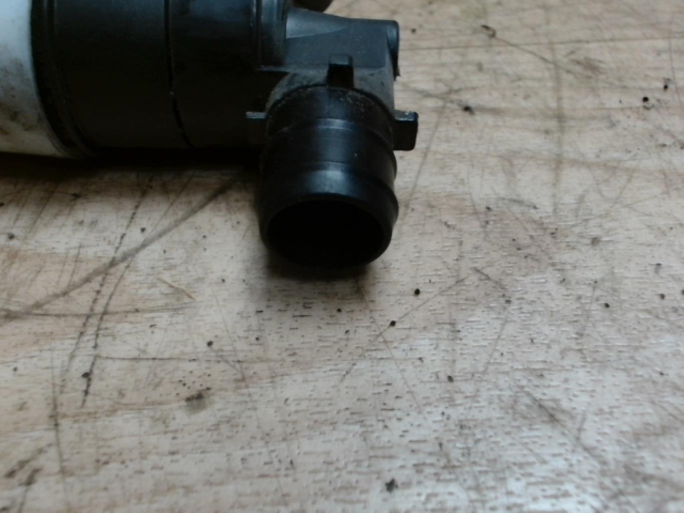 Pompe lave glace avant RENAULT MEGANE 2 PHASE 2 Diesel - 1
