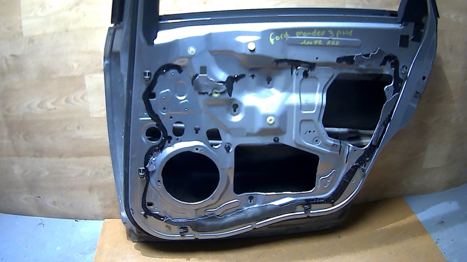 Porte arriere droit FORD MONDEO 3 PHASE 1 BREAK Diesel - 1