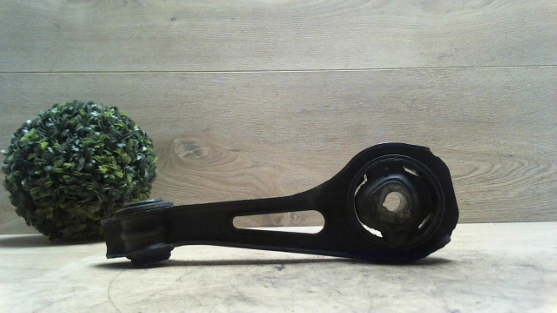 Support moteur RENAULT TWINGO 2 PHASE 1 Essence - 1