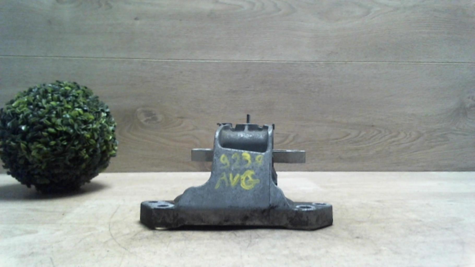 Support moteur gauche CITROEN C5 2 Diesel - 1