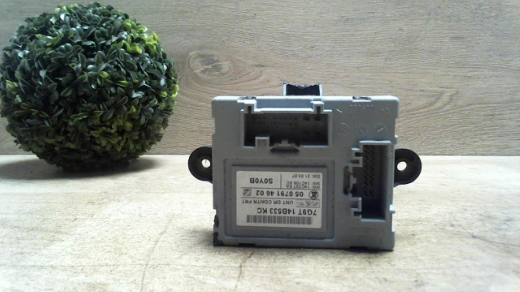 Fermeture centralisee avant droit FORD MONDEO 3 PHASE 1 BREAK Diesel - 1