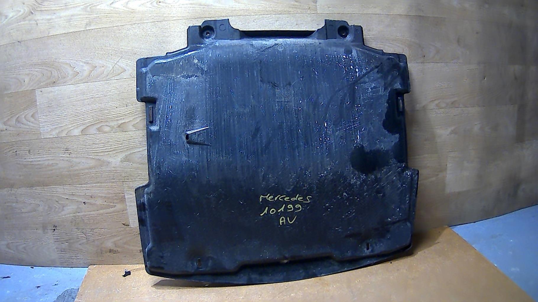 Cache sous moteur MERCEDES CLASSE C 202 PHASE 1 Diesel - 1