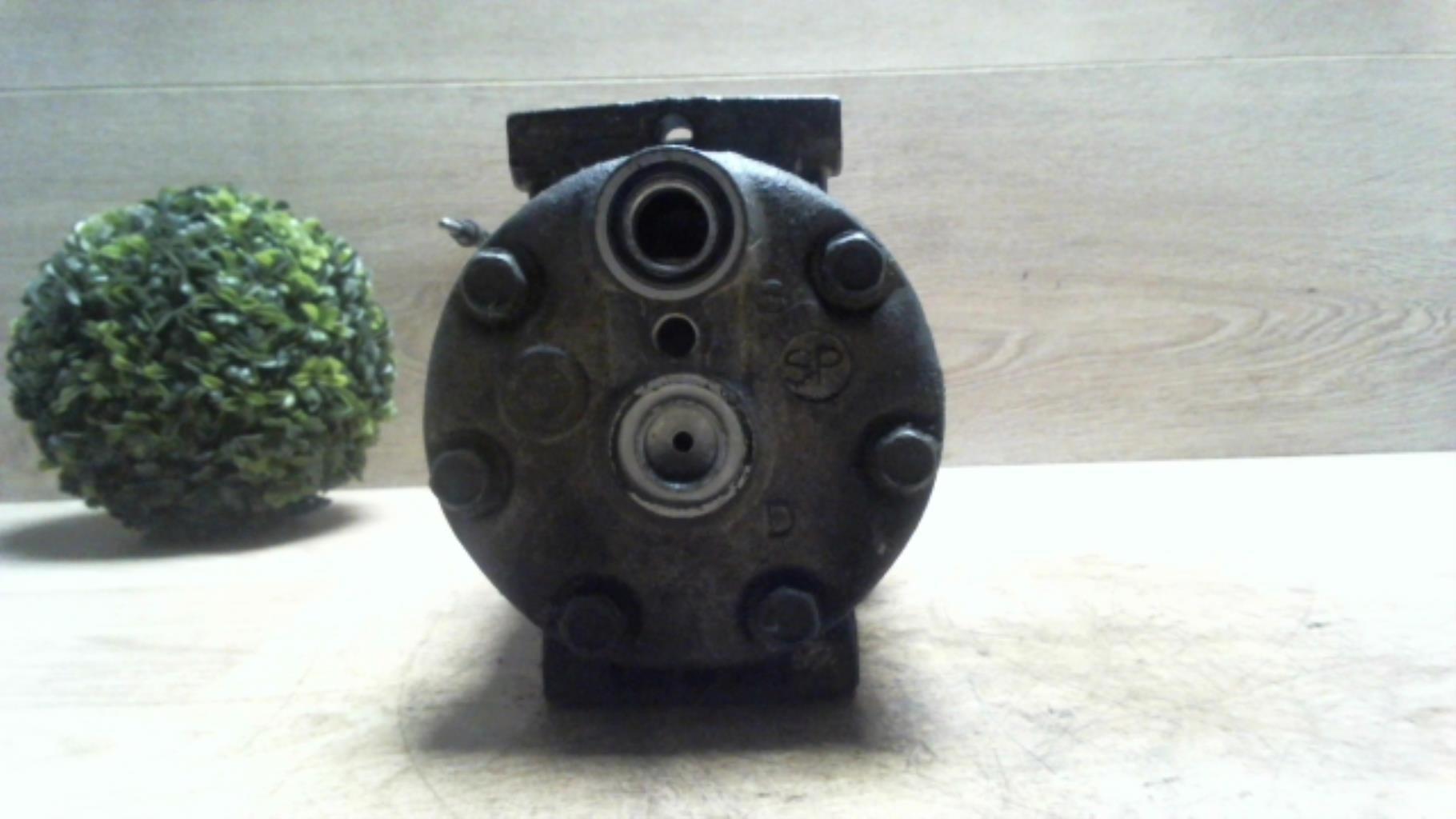 Compresseur clim RENAULT LAGUNA 1 PHASE 1 Diesel - 1