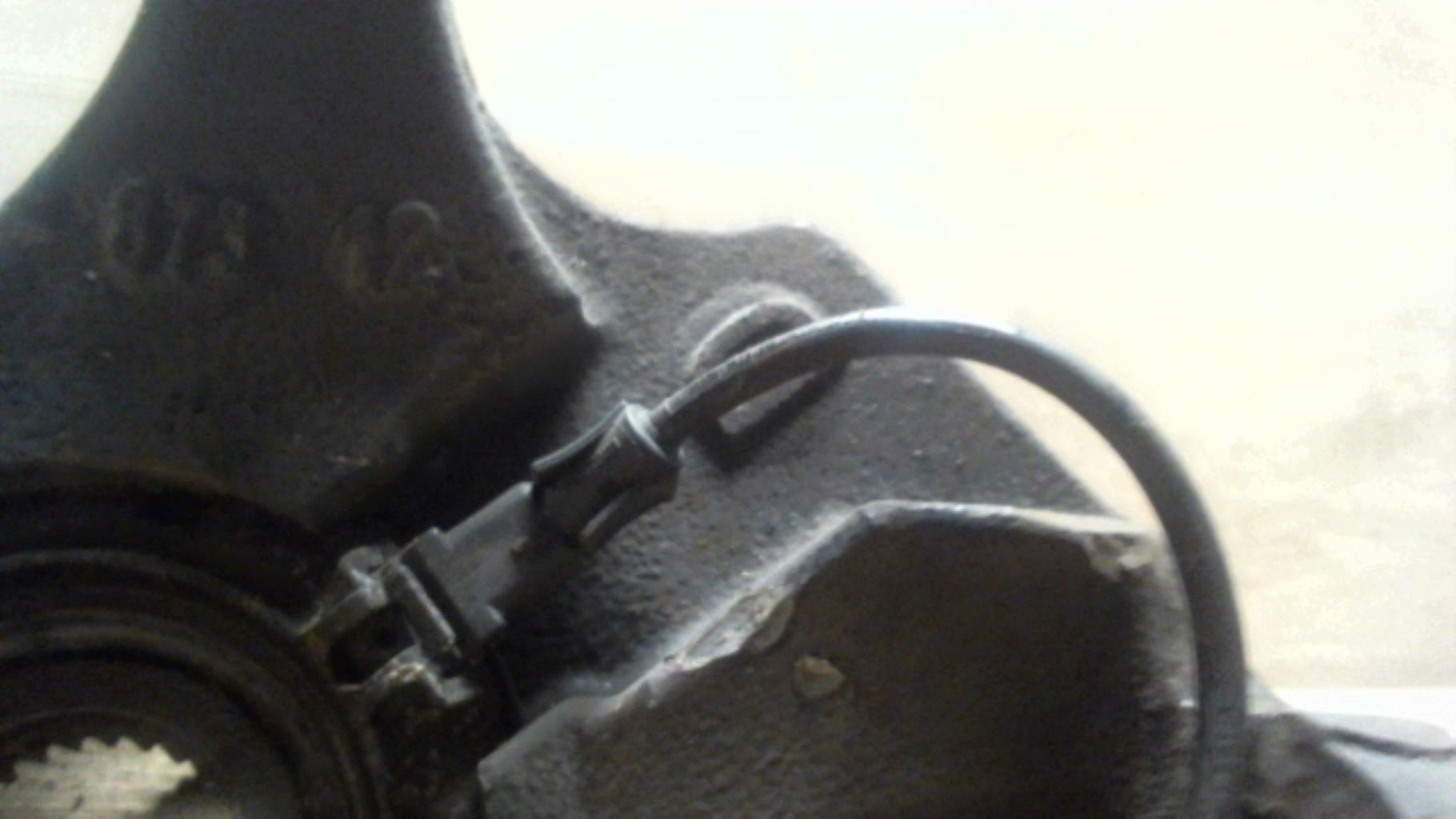 Moyeu avant gauche RENAULT ESPACE 4 PHASE 1 Diesel - 1