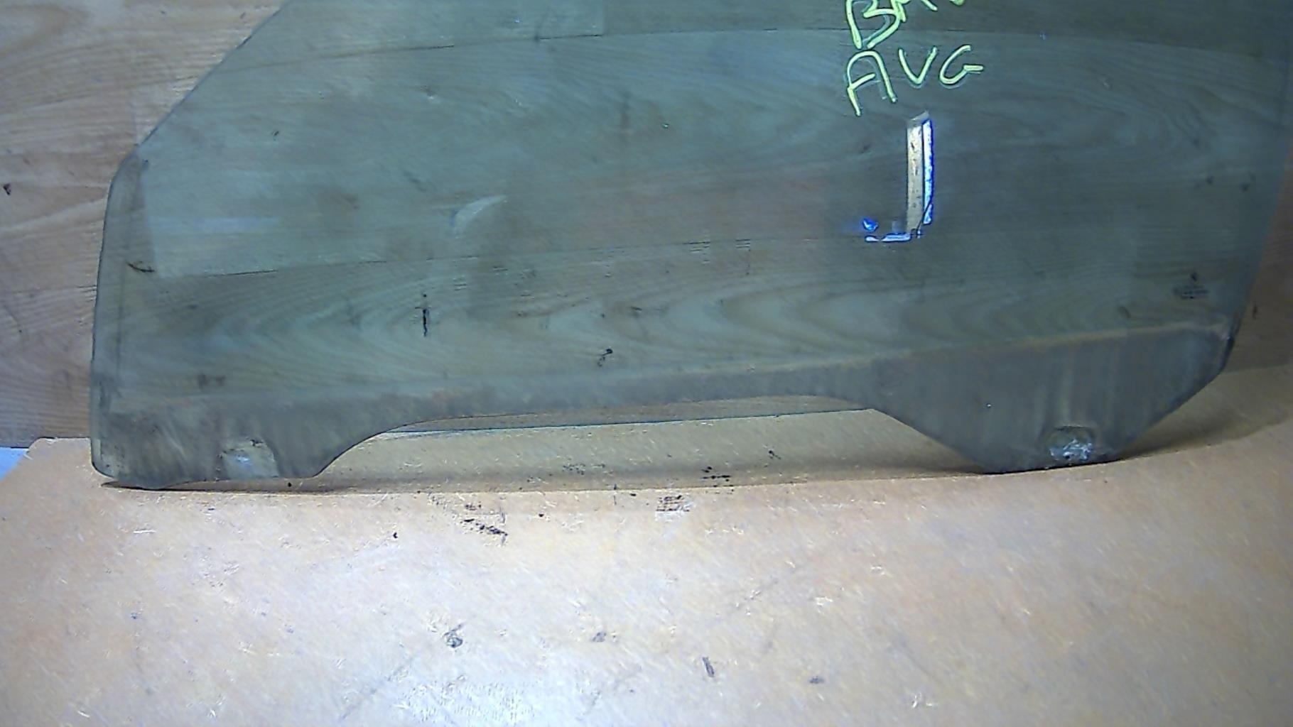 Vitre avant gauche BMW SERIE 5 E39 PHASE 1 Diesel - 1