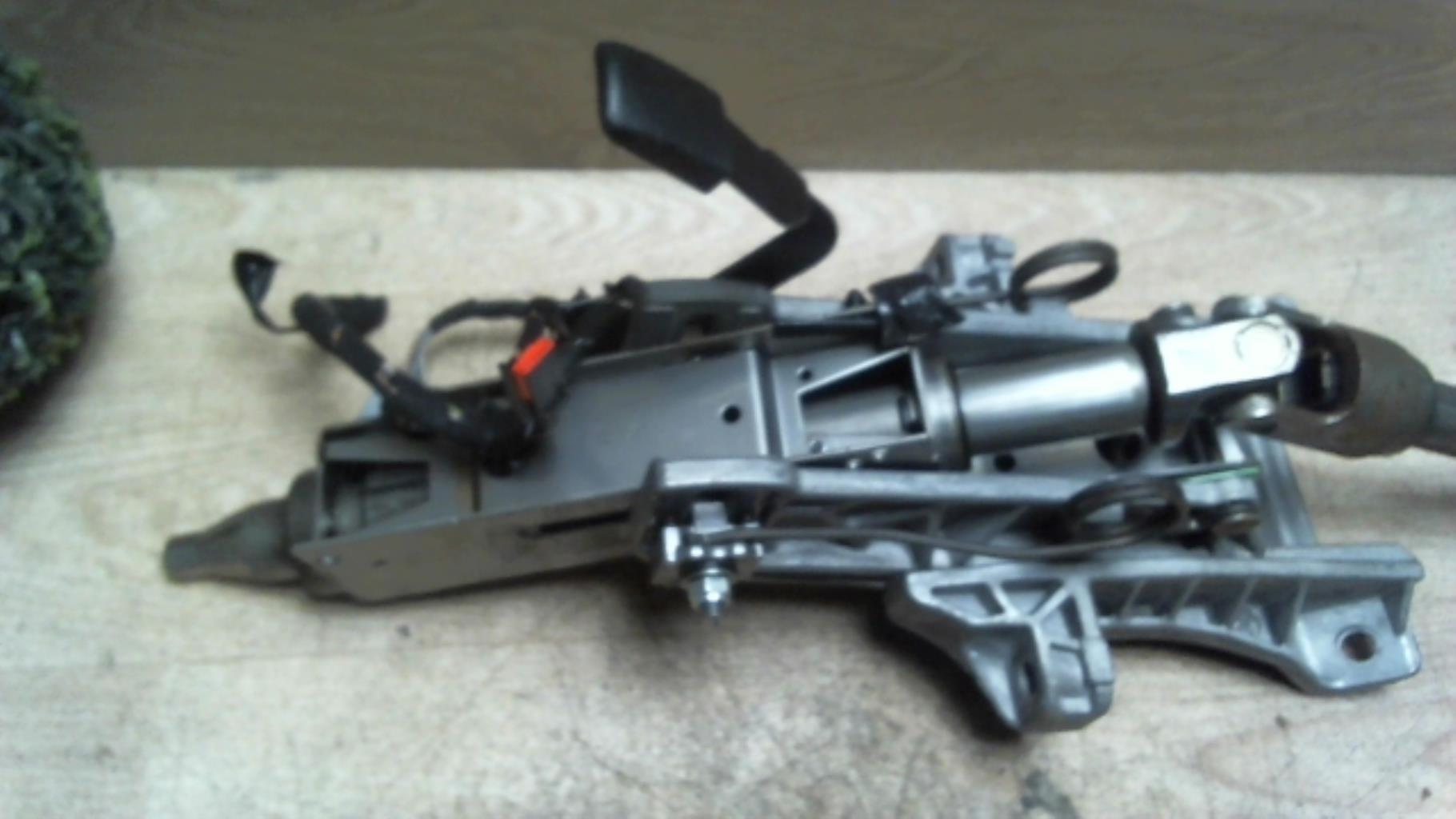 Colonne de direction FORD MONDEO 3 PHASE 1 BREAK Diesel - 1