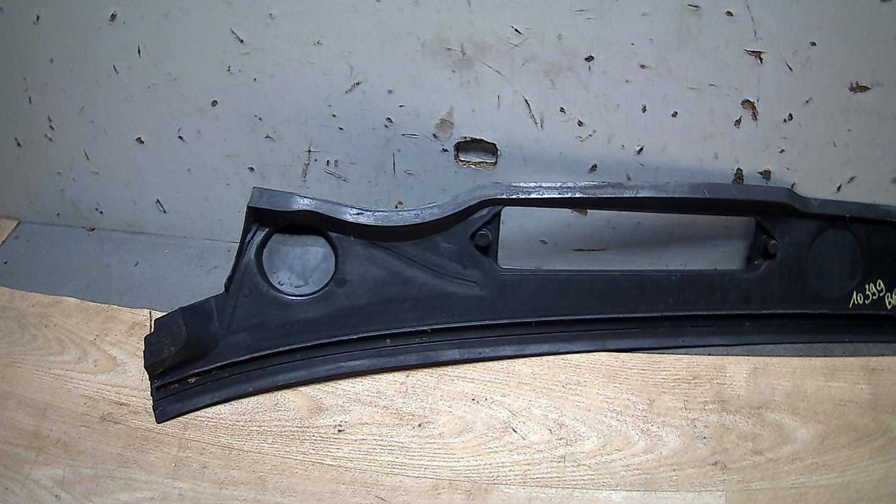 Baie de pare brise BMW SERIE 1 E87 PHASE 1 Diesel - 1