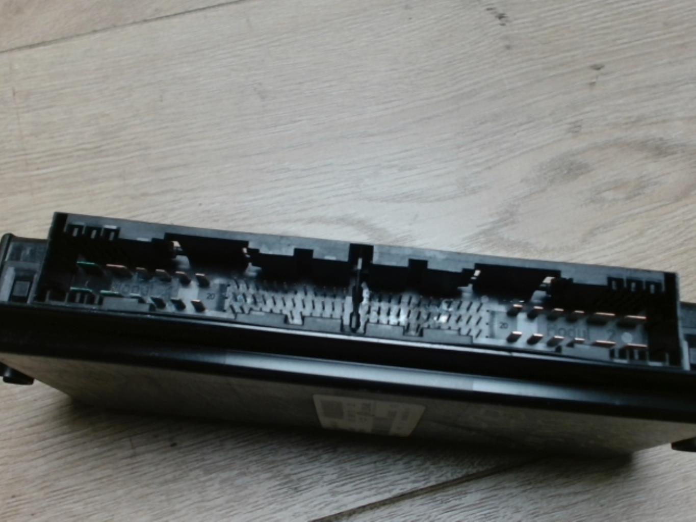 Calculateur BMW SERIE 1 E87 PHASE 1 Diesel - 1