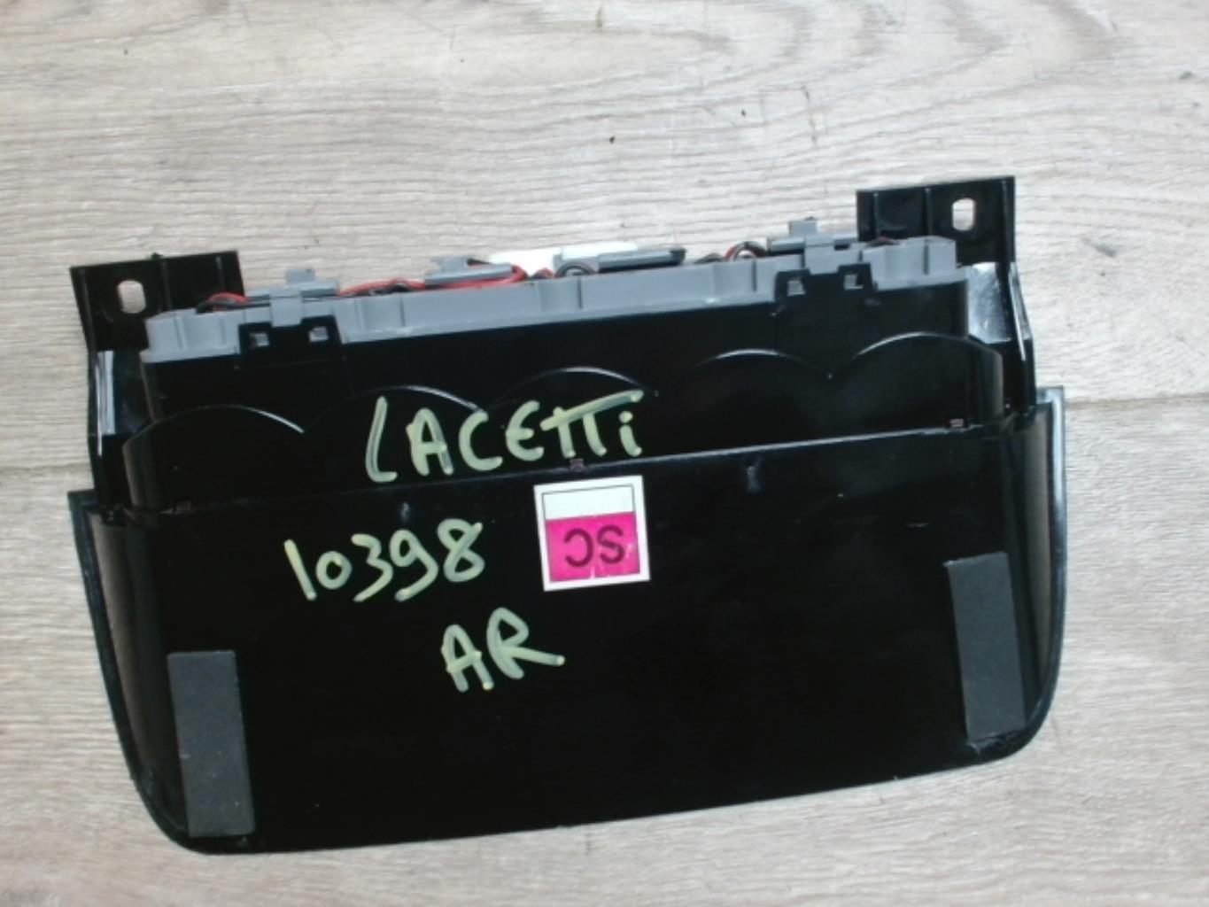 Feu arriere stop central CHEVROLET LACETTI 1 Diesel - 1