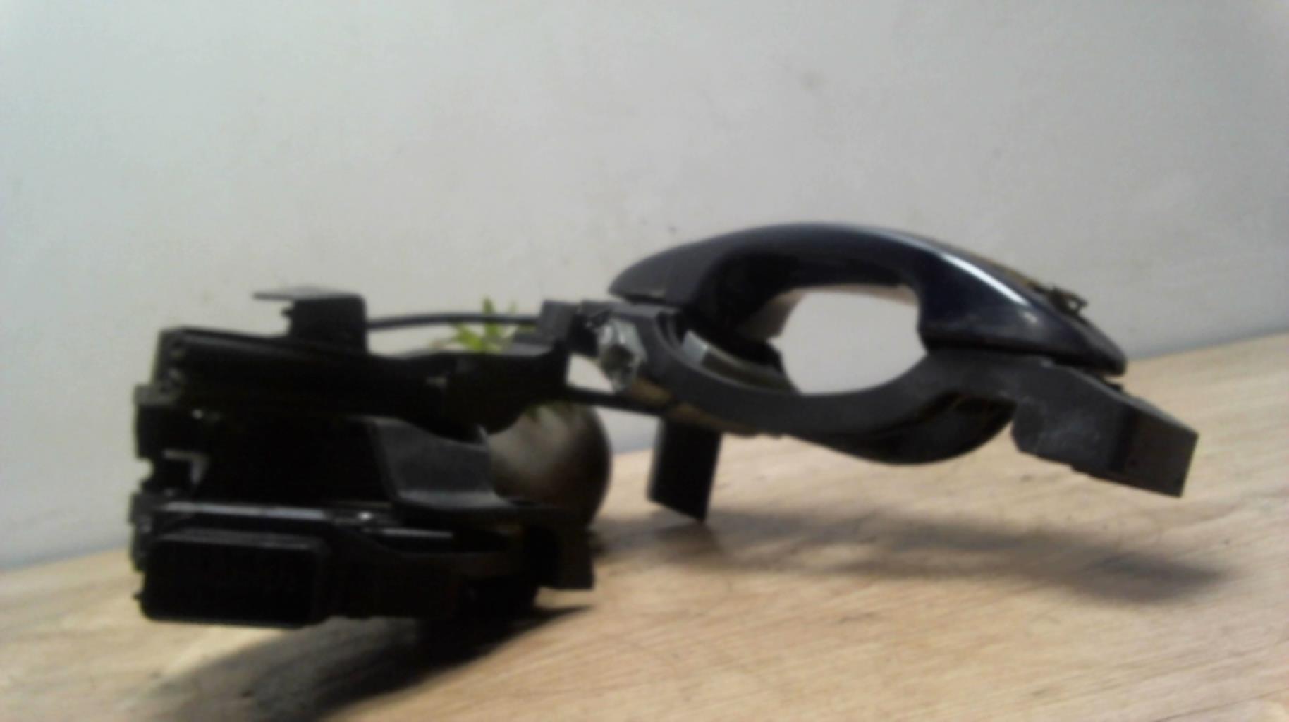Serrure arriere droit FORD GALAXY 2 PHASE 1 Diesel - 1
