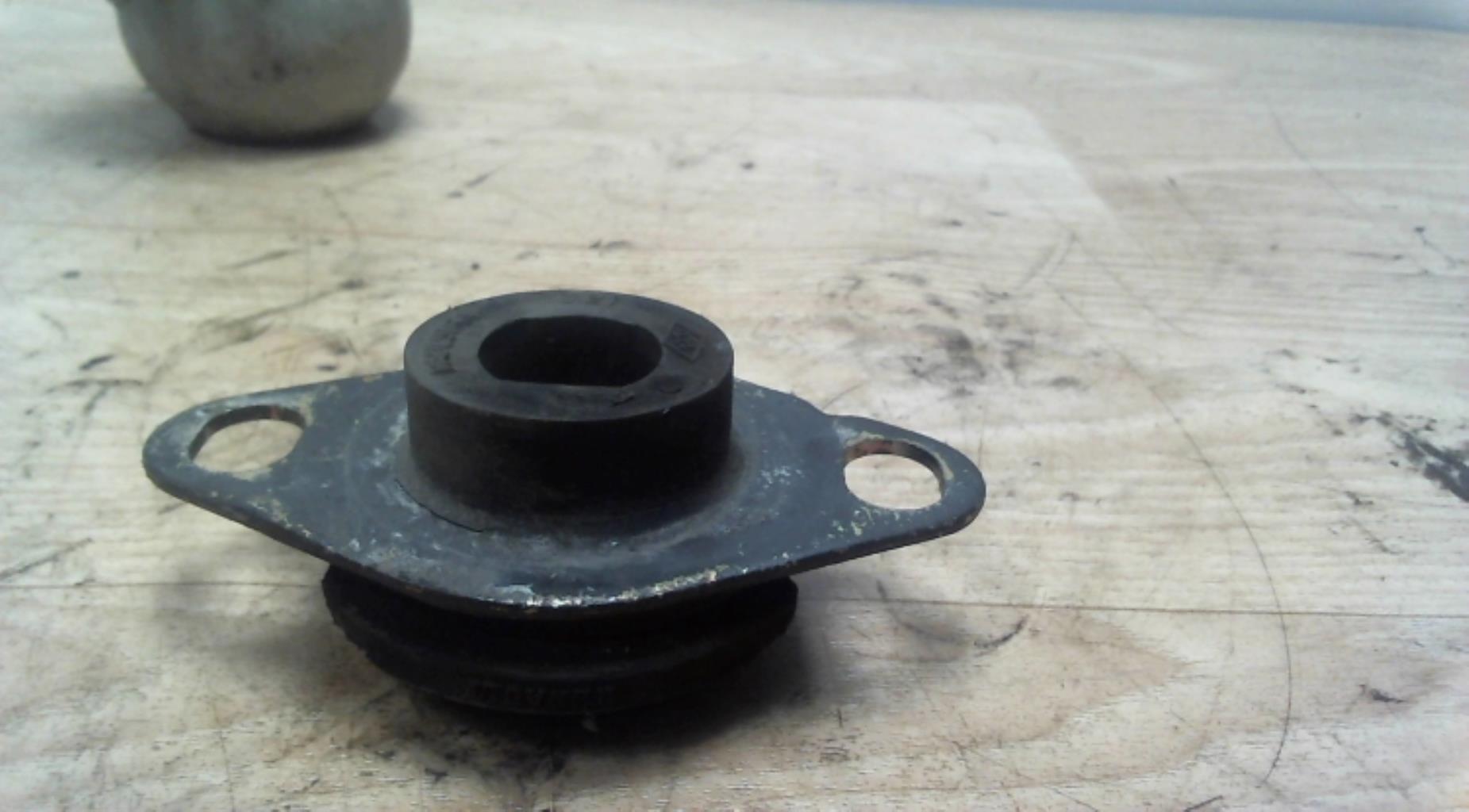 Support moteur droit RENAULT KANGOO 1 PHASE 2 Diesel - 1