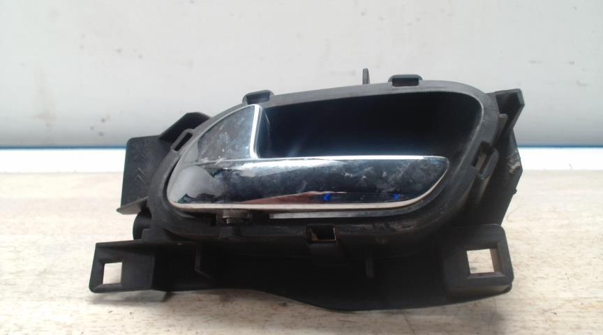 Poignee interieur avant gauche PEUGEOT 407 PHASE 1 Diesel - 1