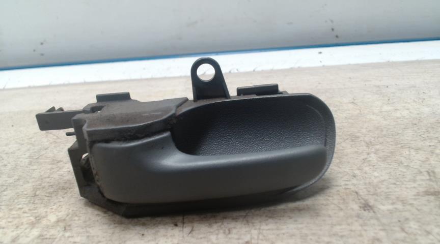 Poignee interieur arriere gauche CITROEN C1 1 PHASE 1 Essence - 1