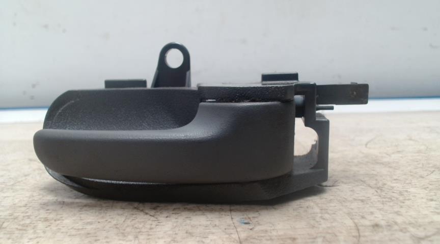 Poignee interieur avant droit CITROEN C1 1 PHASE 1 Essence - 1