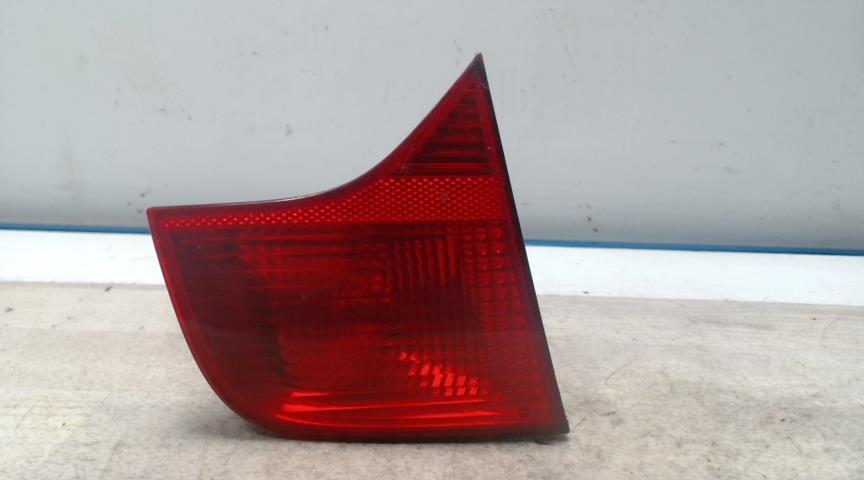 Feu arriere secondaire gauche (feux) AUDI A4 2 PHASE 2 Diesel - 1
