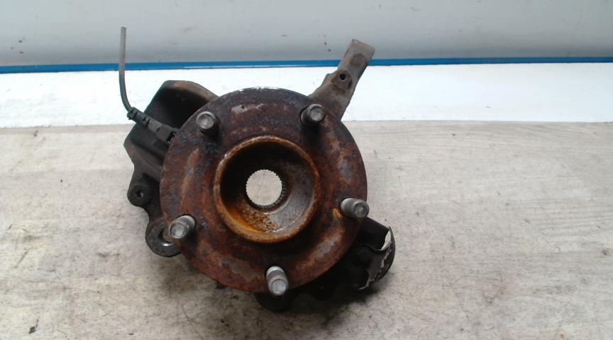 Moyeu avant gauche FORD C-MAX 1 PHASE 1 Diesel - 1
