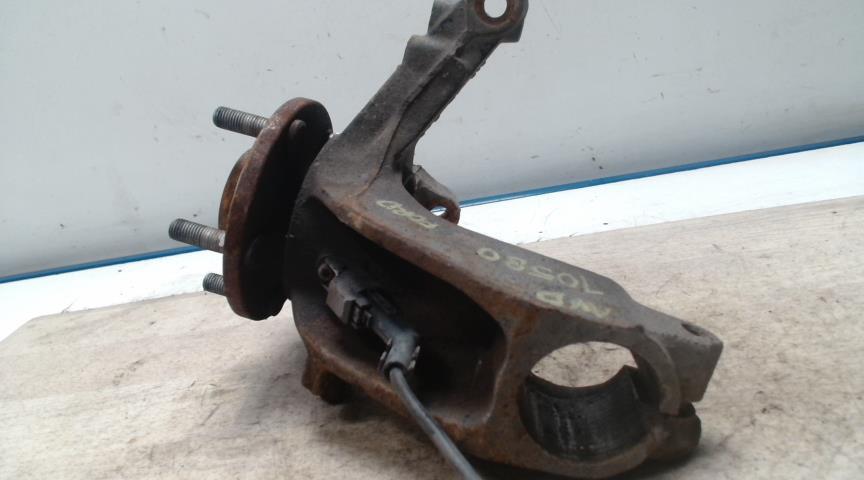Moyeu avant droit FORD C-MAX 1 PHASE 1 Diesel - 1