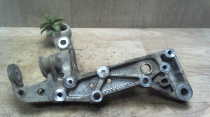 Support moteur gauche SEAT ALTEA PHASE 1 Diesel - 1