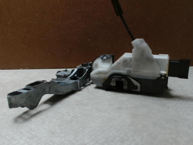 Serrure avant gauche CITROEN C5 2 Diesel - 1