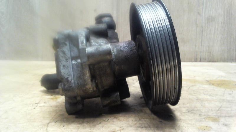 Pompe de direction VOLKSWAGEN GOLF 4 Diesel - 1