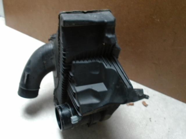 Boite a air RENAULT CLIO 3 PHASE 1 Diesel - 1