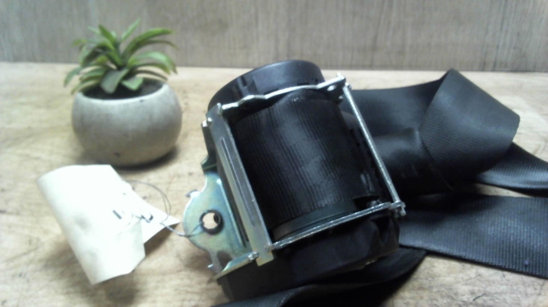 Ceinture avant droit DACIA LOGAN MCV 2 PHASE 1 BREAK Essence - 1
