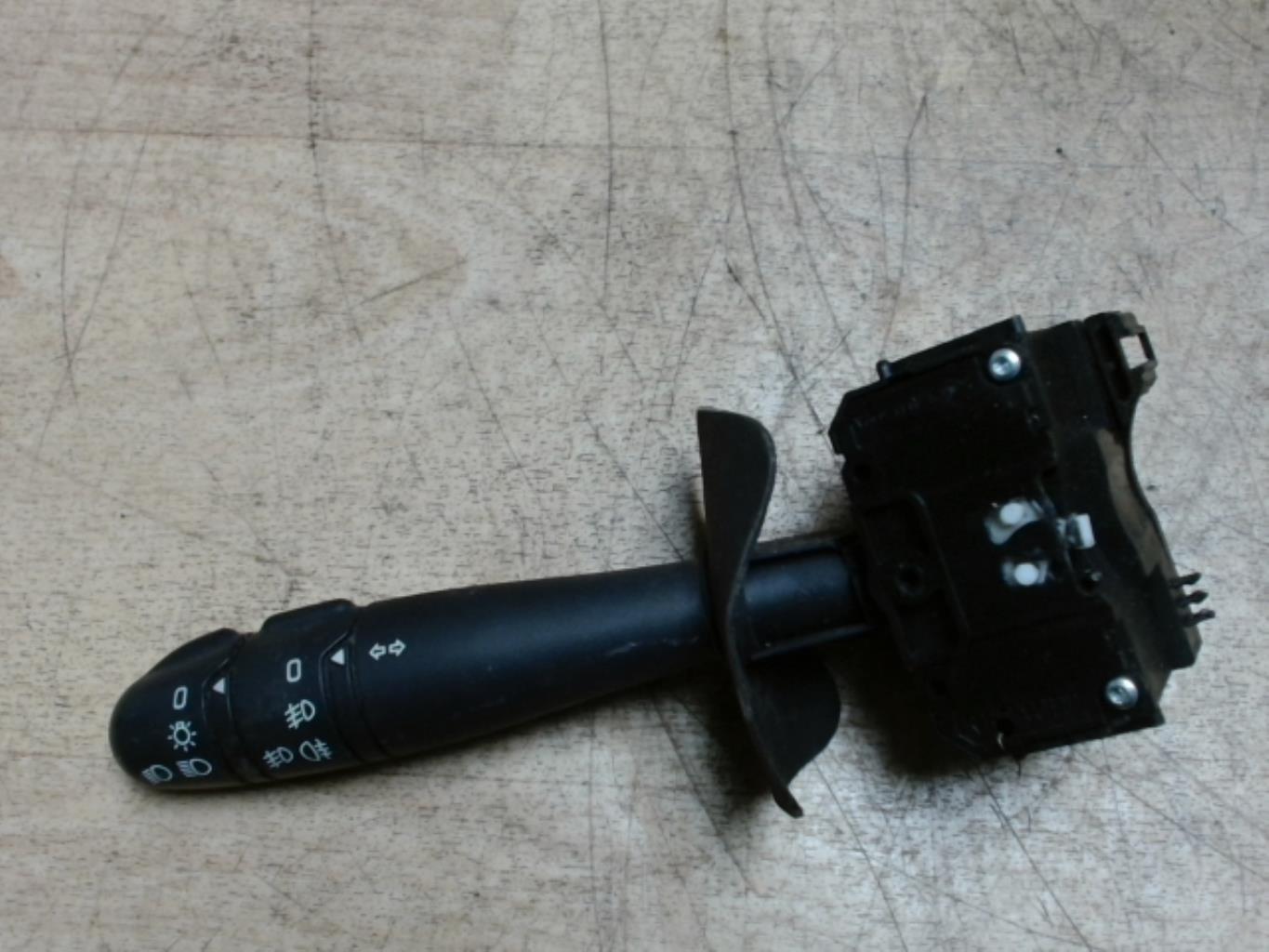 Commodo phare RENAULT CLIO 2 PHASE 2 Diesel - 1