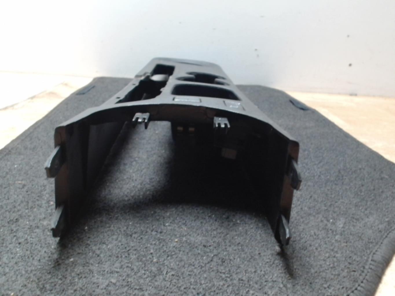 Console central (interieur plastique) RENAULT CLIO 4 PHASE 1 Diesel - 1