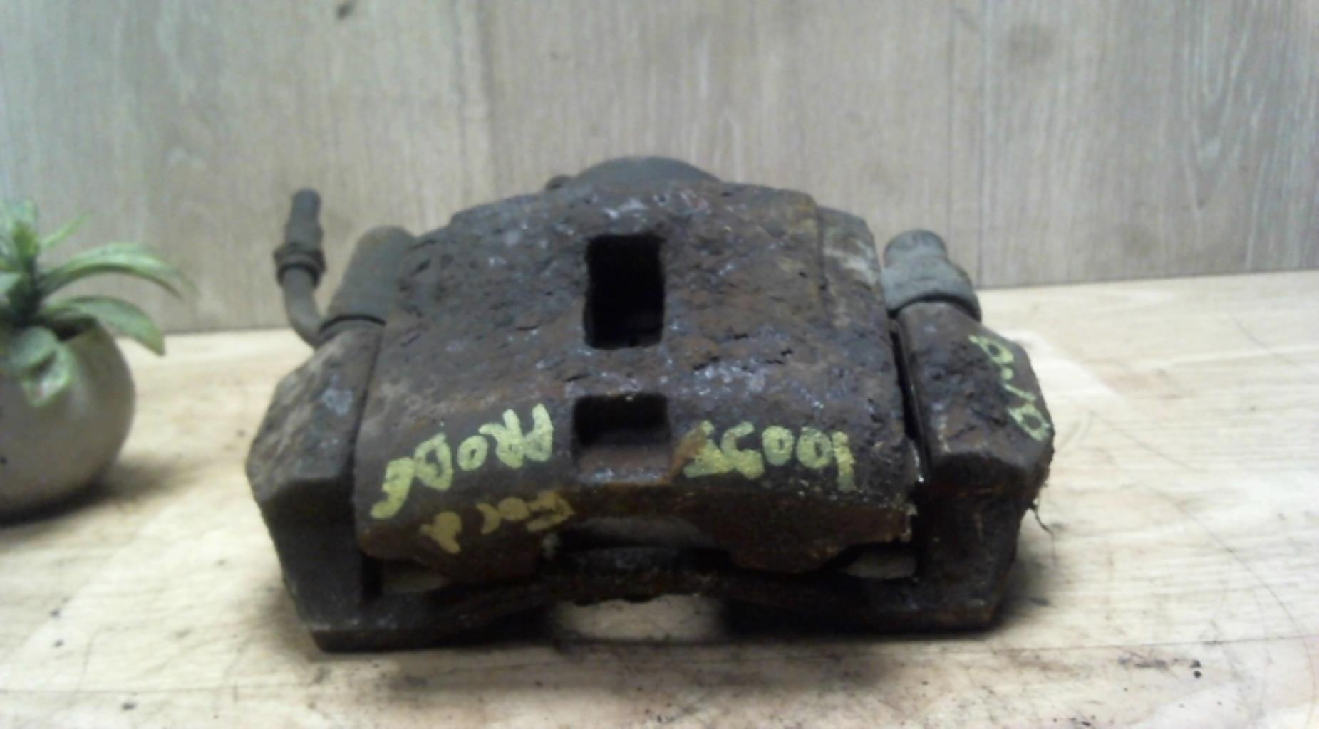 Etrier avant droit (freinage) FORD PROBE COUPE Essence - 1