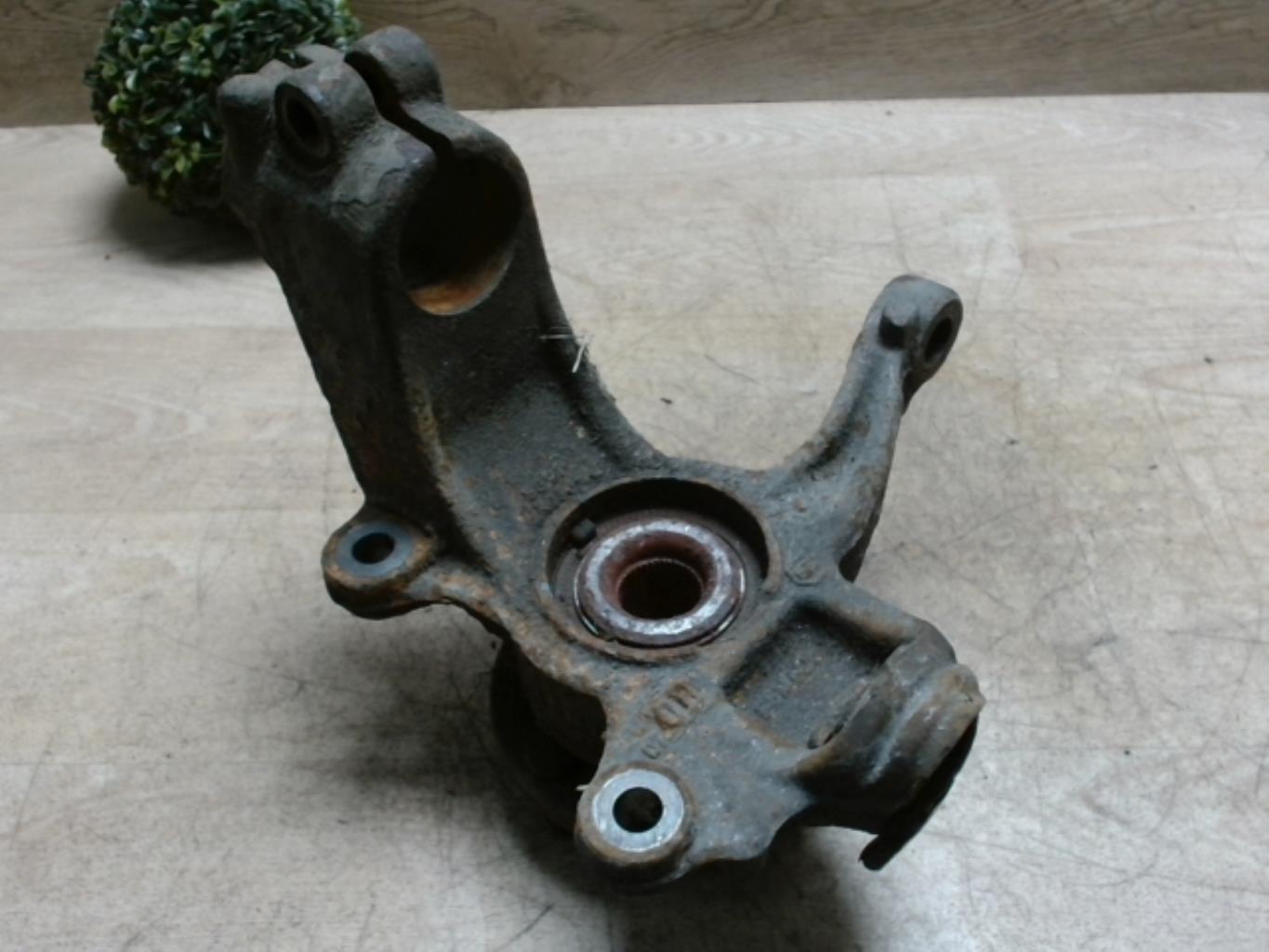 Moyeu avant droit FORD GALAXY 2 PHASE 1 Diesel - 1