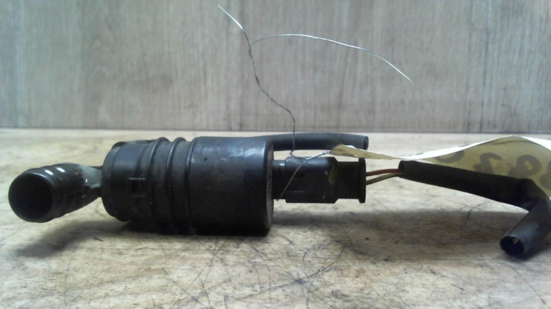 Pompe lave glace avant CITROEN C5 2 Diesel - 1