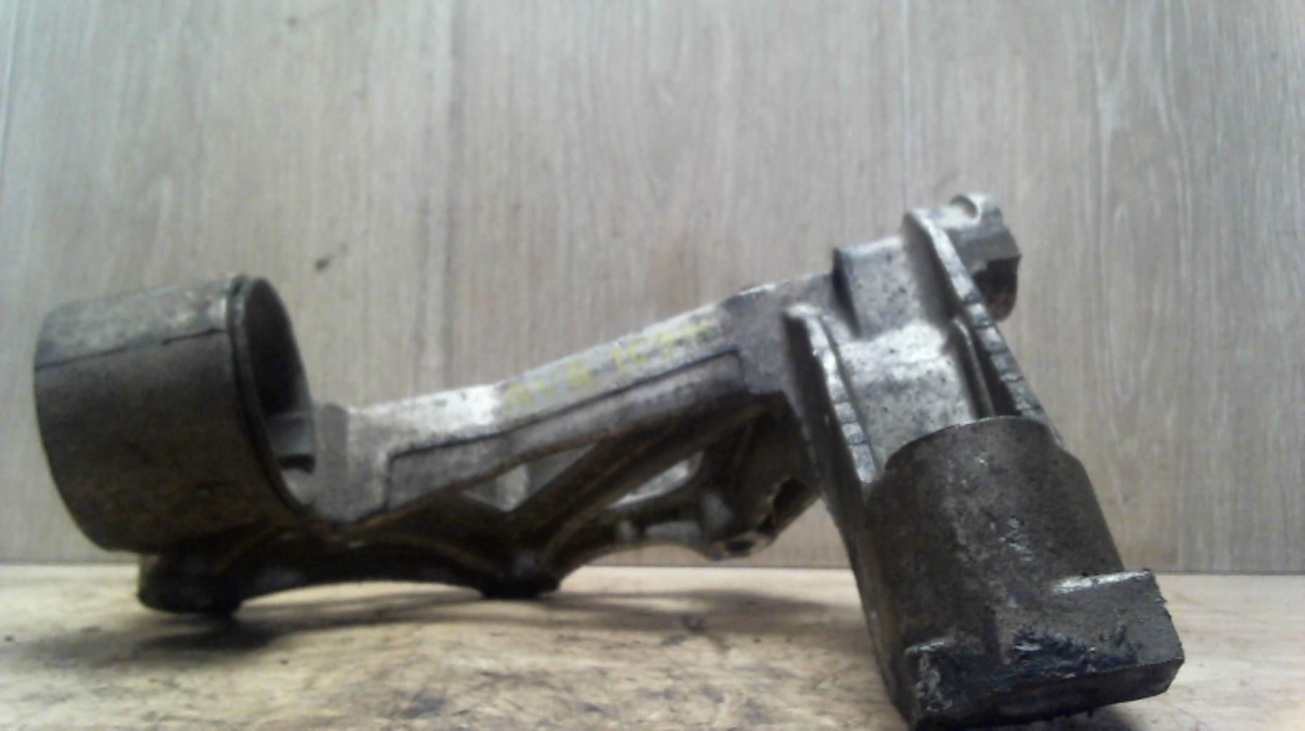 Support moteur gauche PEUGEOT PARTNER 2 PHASE 3 Diesel - 1